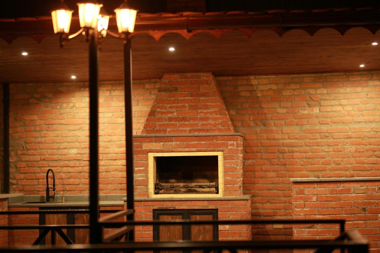 Apart Hotel Avlabari Yard 트빌리시 외부 사진