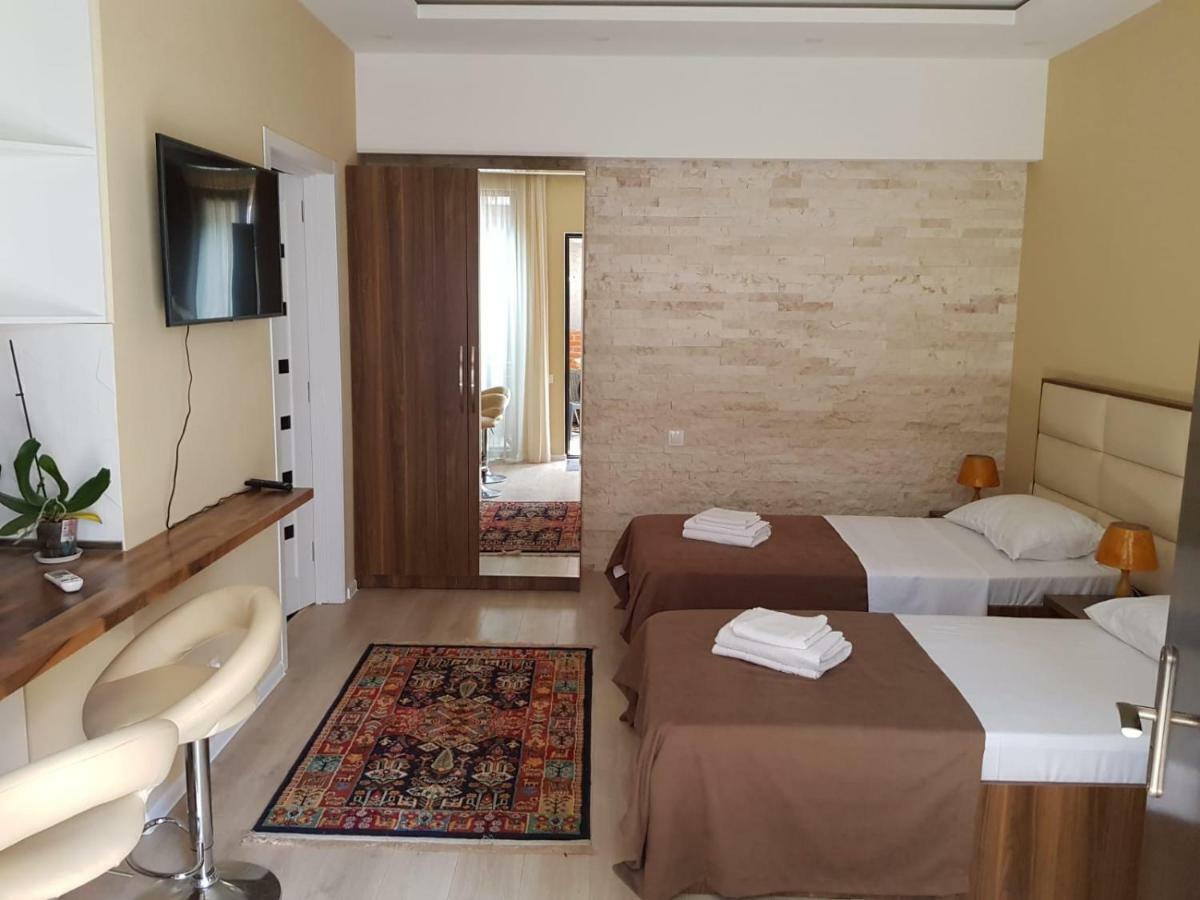 Apart Hotel Avlabari Yard 트빌리시 외부 사진